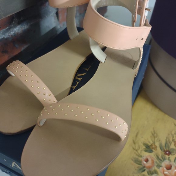 Aperlia Sandals (Women's US 10 / EU 41) - Picture 3 of 8